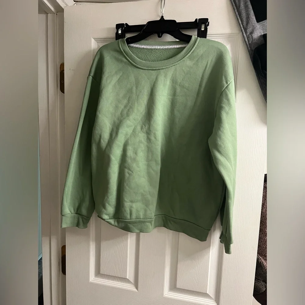 SHEIN Green 'Jesus Loves You' Sweatshirt - Picture 2 of 2